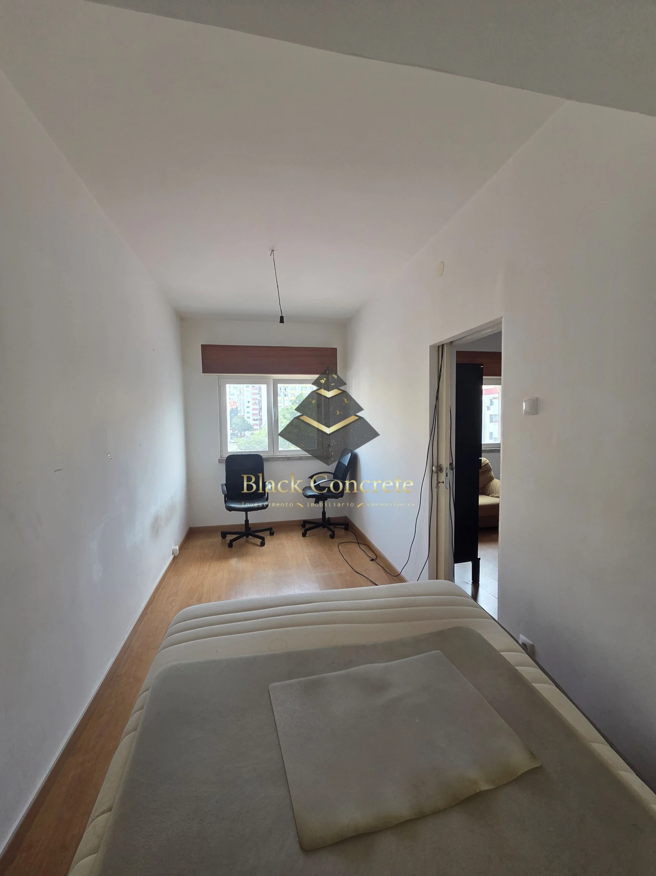 Apartamento T2 para Venda em Águas Livres Foto 6