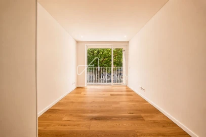 Apartamento T3 para Arrendamento em Avenidas Novas