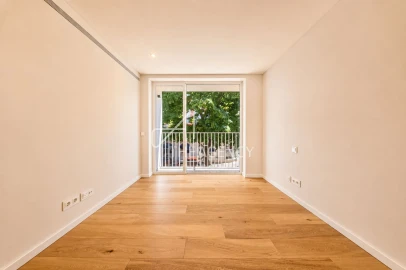 Apartamento T3 para Arrendamento em Avenidas Novas