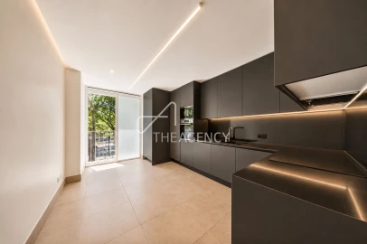 Apartamento T3 para Arrendamento em Avenidas Novas