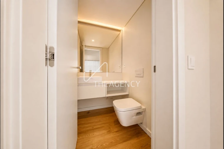 Apartamento T3 para Arrendamento em Avenidas Novas Foto 14