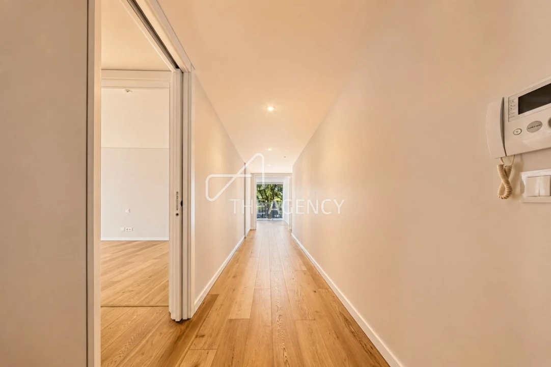 Apartamento T3 para Arrendamento em Avenidas Novas Foto 23