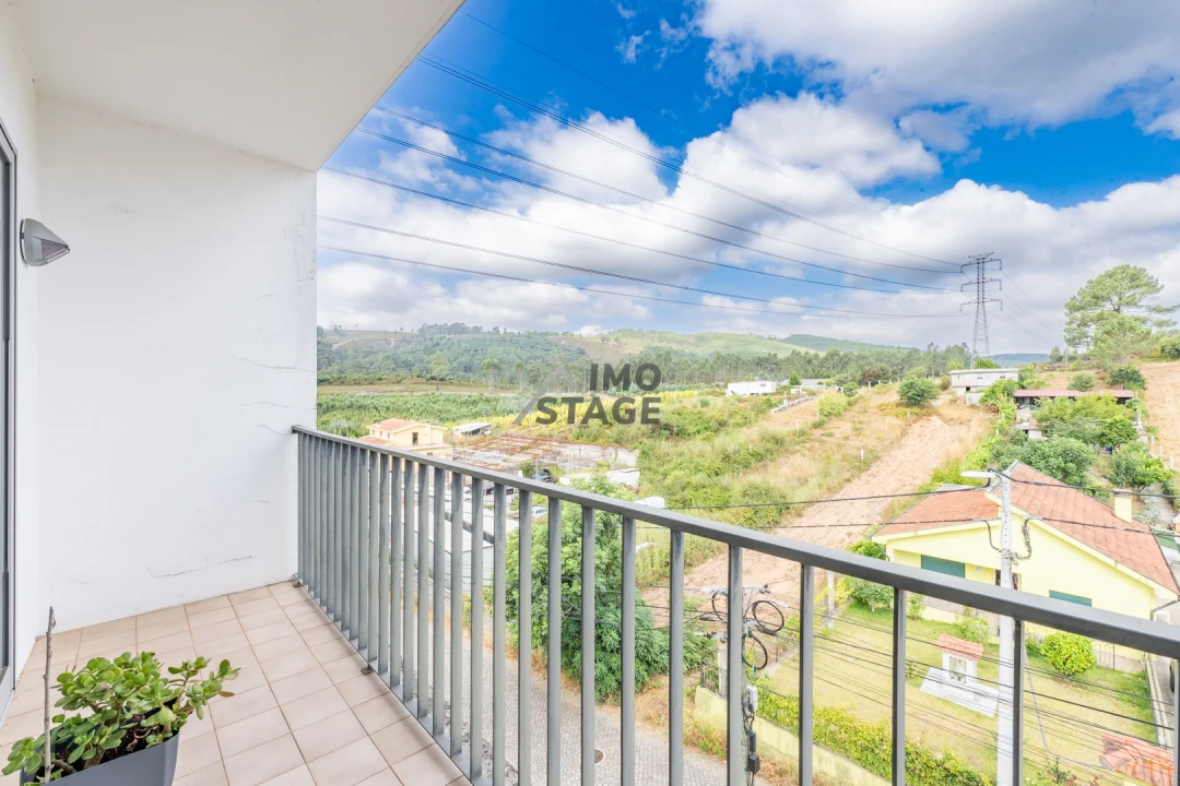 Apartamento T2 para Venda em Valongo Foto 6