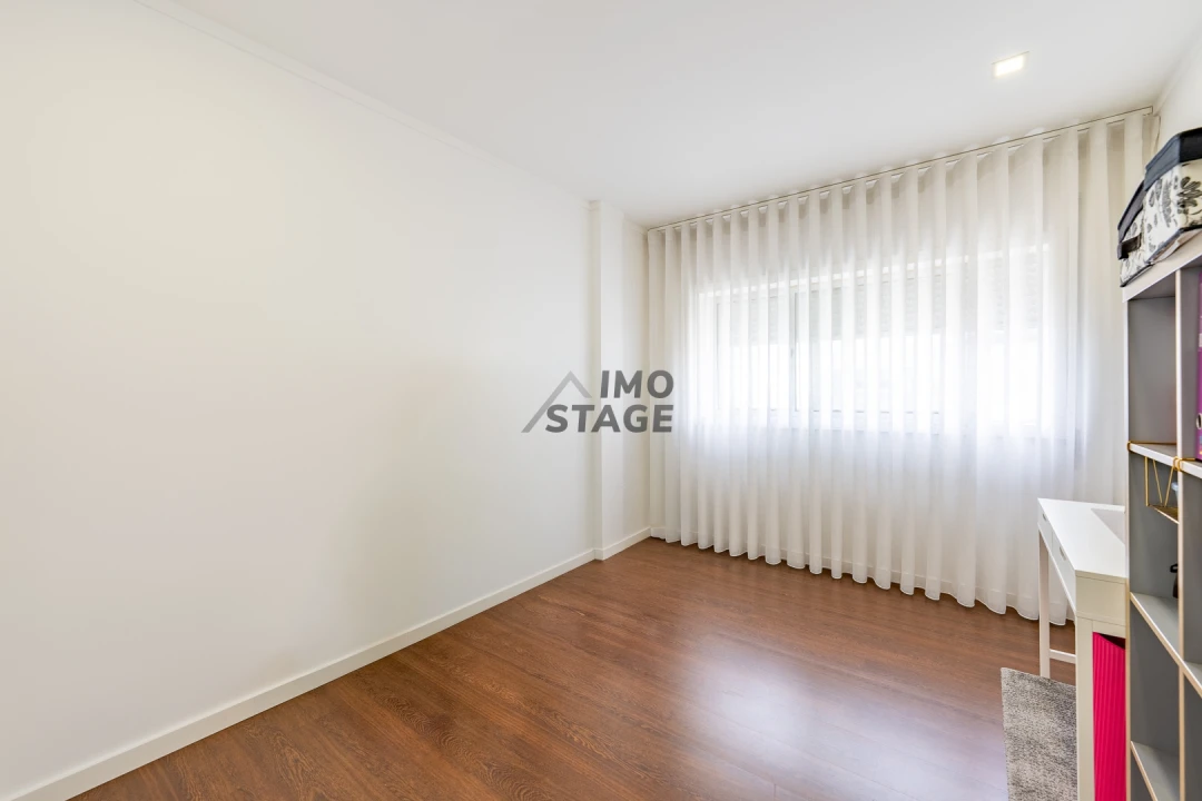 Apartamento T2 para Venda em Valongo Foto 14