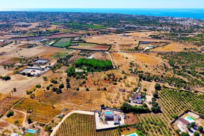 Terreno para Venda em Lagoa e Carvoeiro