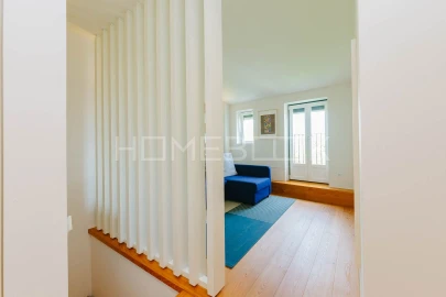Apartamento T2 para Arrendamento em Santa Maria Maior