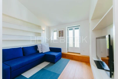Apartamento T2 para Arrendamento em Santa Maria Maior