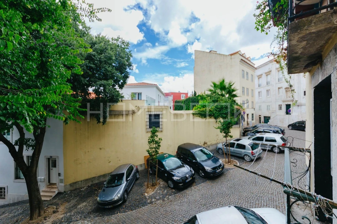 Apartamento T2 para Arrendamento em Santa Maria Maior Foto 12