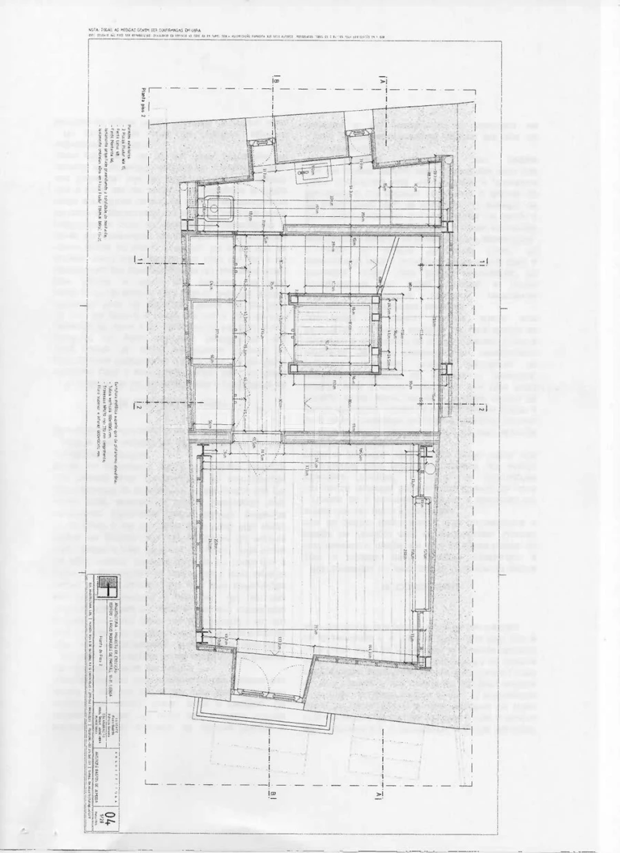 Apartamento T2 para Arrendamento em Santa Maria Maior Planta 2