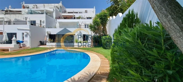 Apartamento T2 para Venda em Albufeira e Olhos de Água