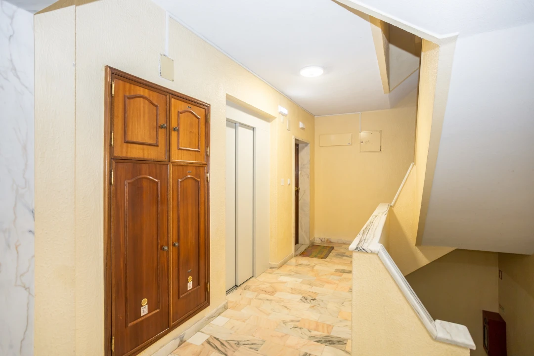 Apartamento T4 para Venda em Algueirão-Mem Martins Foto 66