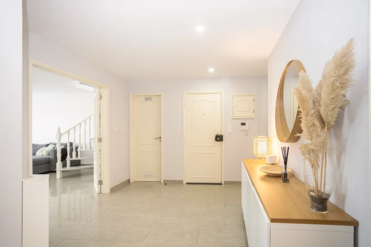 Apartamento T4 para Venda em Algueirão-Mem Martins Foto 2