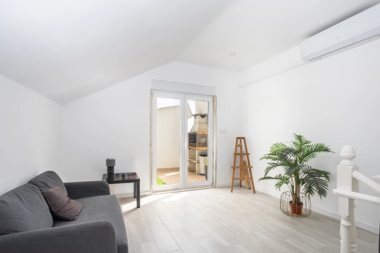 Apartamento T4 para Venda em Algueirão-Mem Martins Foto 39