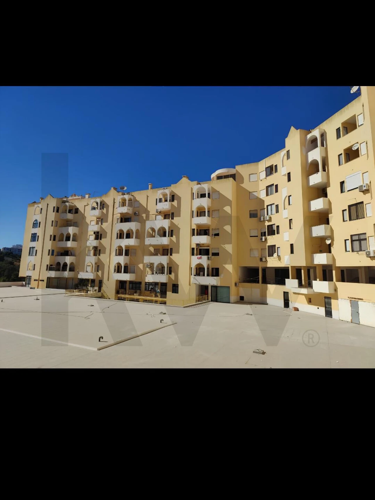Apartamento T1 para Venda em Portimão Foto 15