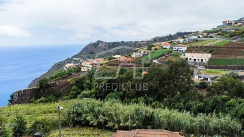 Terreno para Venda em Ponta do Sol
