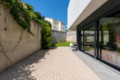 Moradia T4 para Venda em Agualva e Mira-Sintra