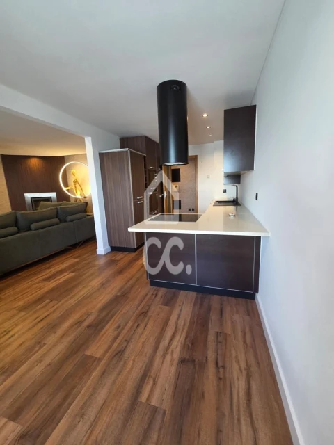 Apartamento T1 para Venda em Venda do Pinheiro e Santo Estêvão das Galés