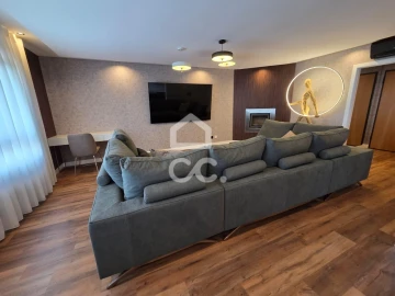 Apartamento T1 para Venda em Venda do Pinheiro e Santo Estêvão das Galés