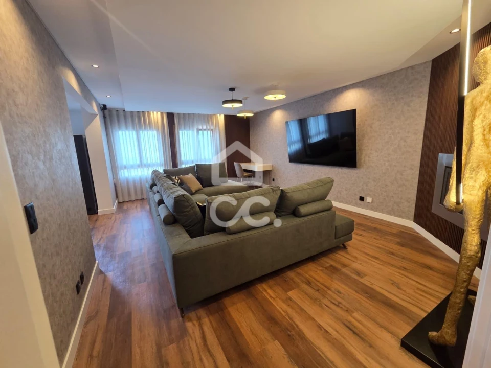 Apartamento T1 para Venda em Venda do Pinheiro e Santo Estêvão das Galés Foto 7