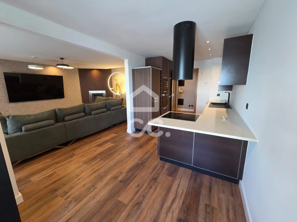 Apartamento T1 para Venda em Venda do Pinheiro e Santo Estêvão das Galés Foto 24