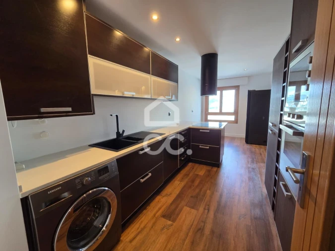 Apartamento T1 para Venda em Venda do Pinheiro e Santo Estêvão das Galés Foto 17