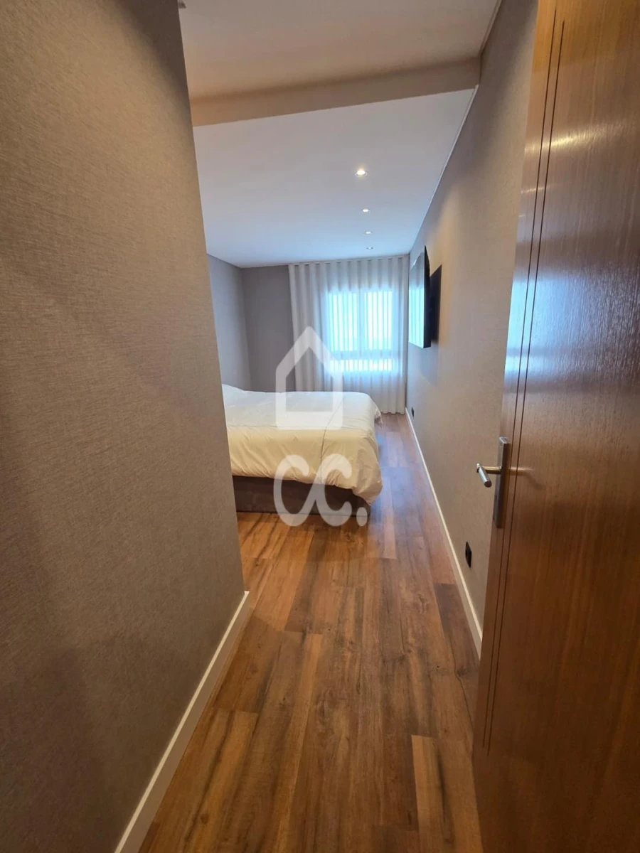 Apartamento T1 para Venda em Venda do Pinheiro e Santo Estêvão das Galés Foto 30