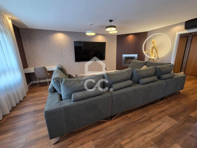 Apartamento T1 para Venda em Venda do Pinheiro e Santo Estêvão das Galés Foto 23