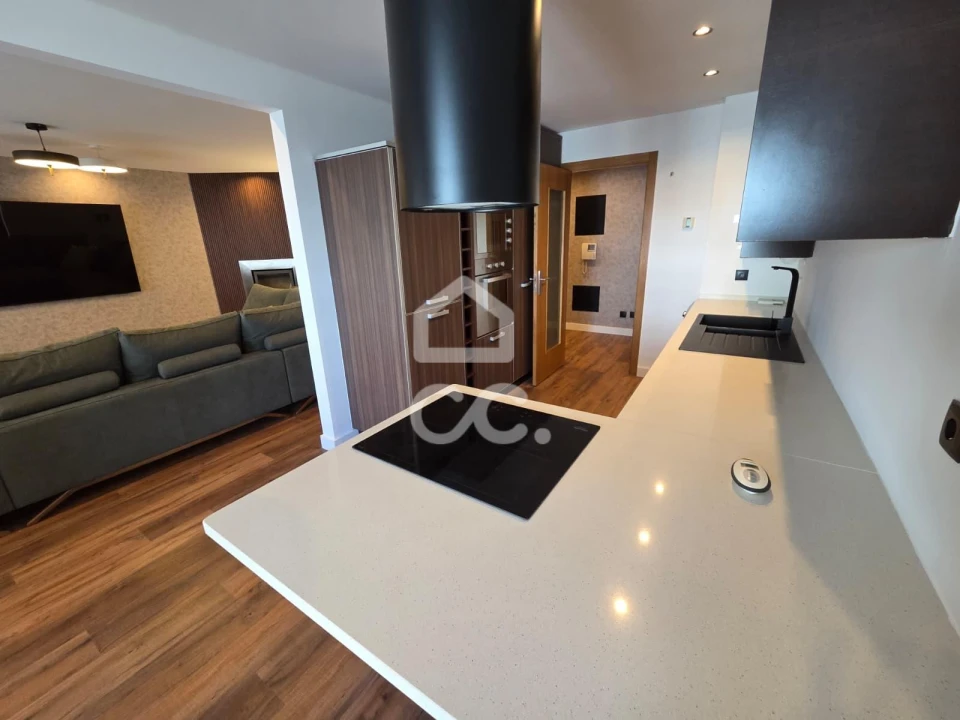Apartamento T1 para Venda em Venda do Pinheiro e Santo Estêvão das Galés Foto 20