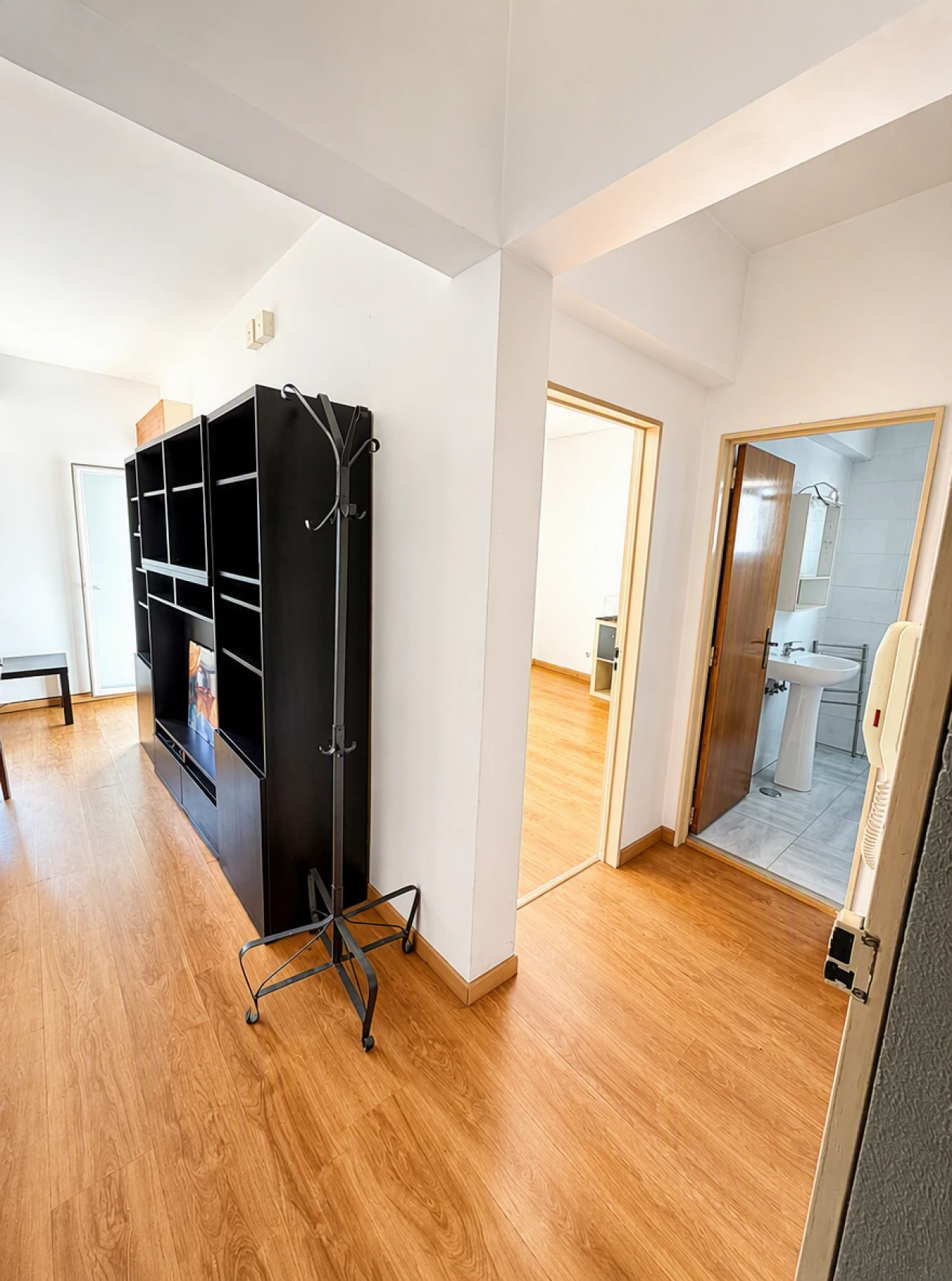 Apartamento T2 para Venda em Águas Livres Foto 6