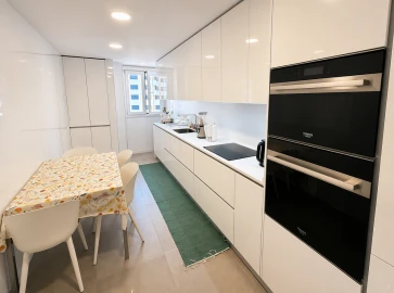 Apartamento T3 para Arrendamento em Loures