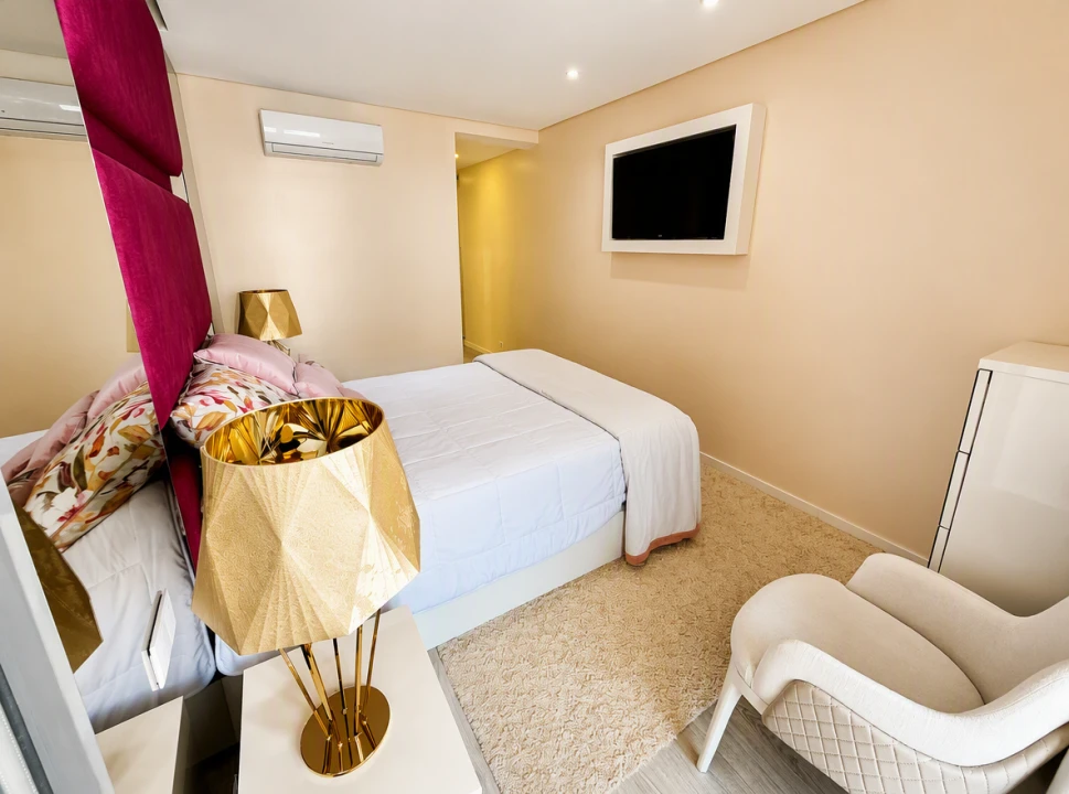 Apartamento T3 para Arrendamento em Loures Foto 15