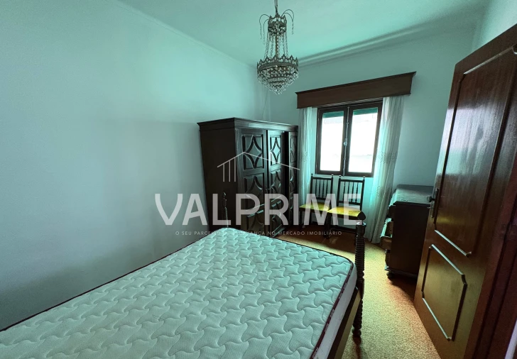 Apartamento T3 para Venda em Fânzeres e São Pedro da Cova Foto 27
