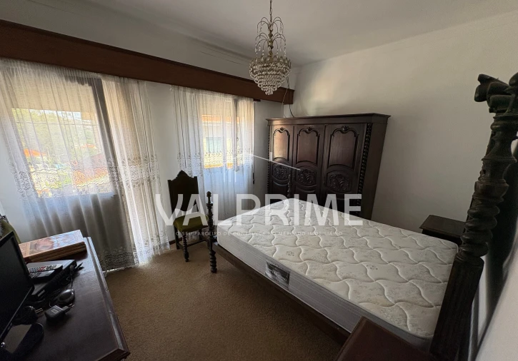 Apartamento T3 para Venda em Fânzeres e São Pedro da Cova Foto 23