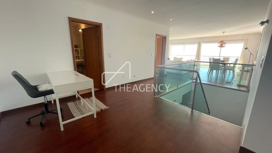 Apartamento T2 para Arrendamento em Sesimbra (Santiago) Foto 6