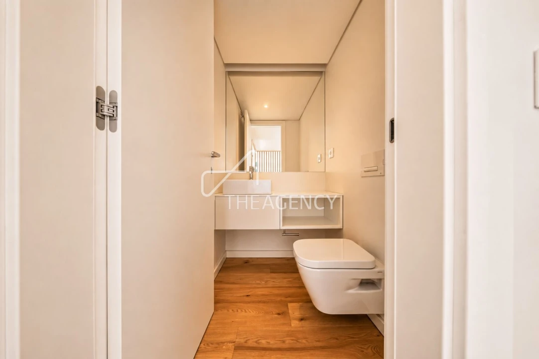 Apartamento T3 para Arrendamento em Avenidas Novas Foto 22