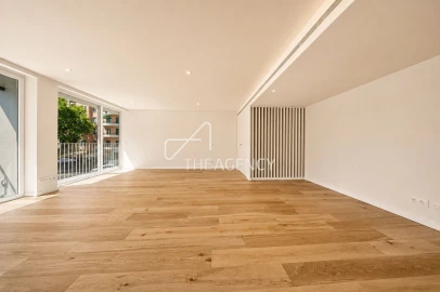 Apartamento T3 para Arrendamento em Avenidas Novas