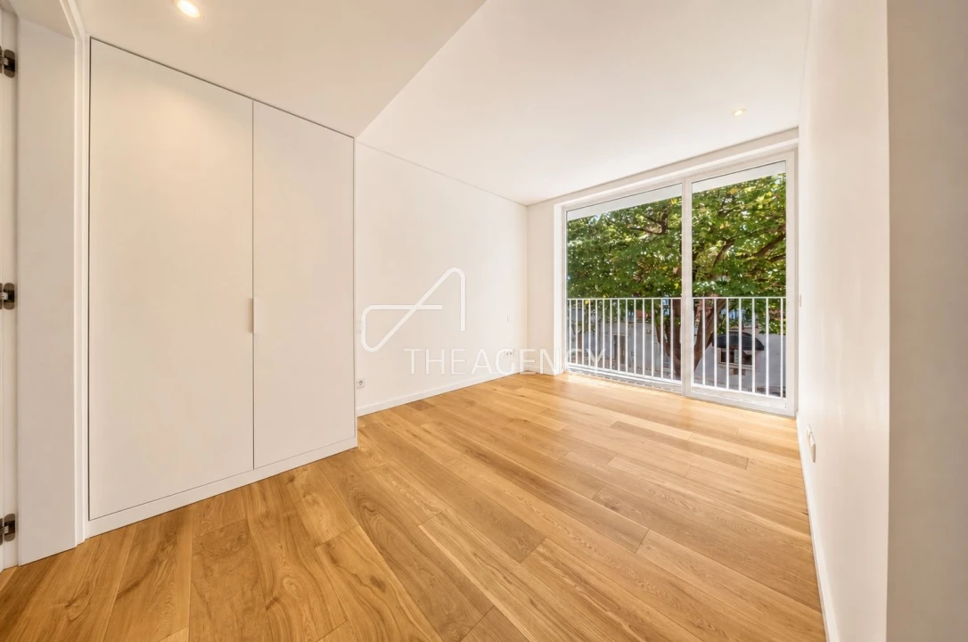 Apartamento T3 para Arrendamento em Avenidas Novas Foto 37