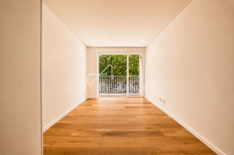 Apartamento T3 para Arrendamento em Avenidas Novas Foto 38