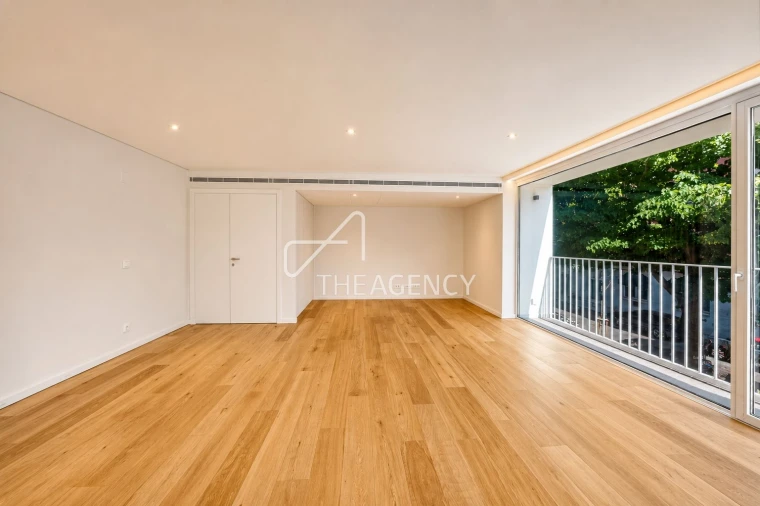 Apartamento T3 para Arrendamento em Avenidas Novas Foto 11