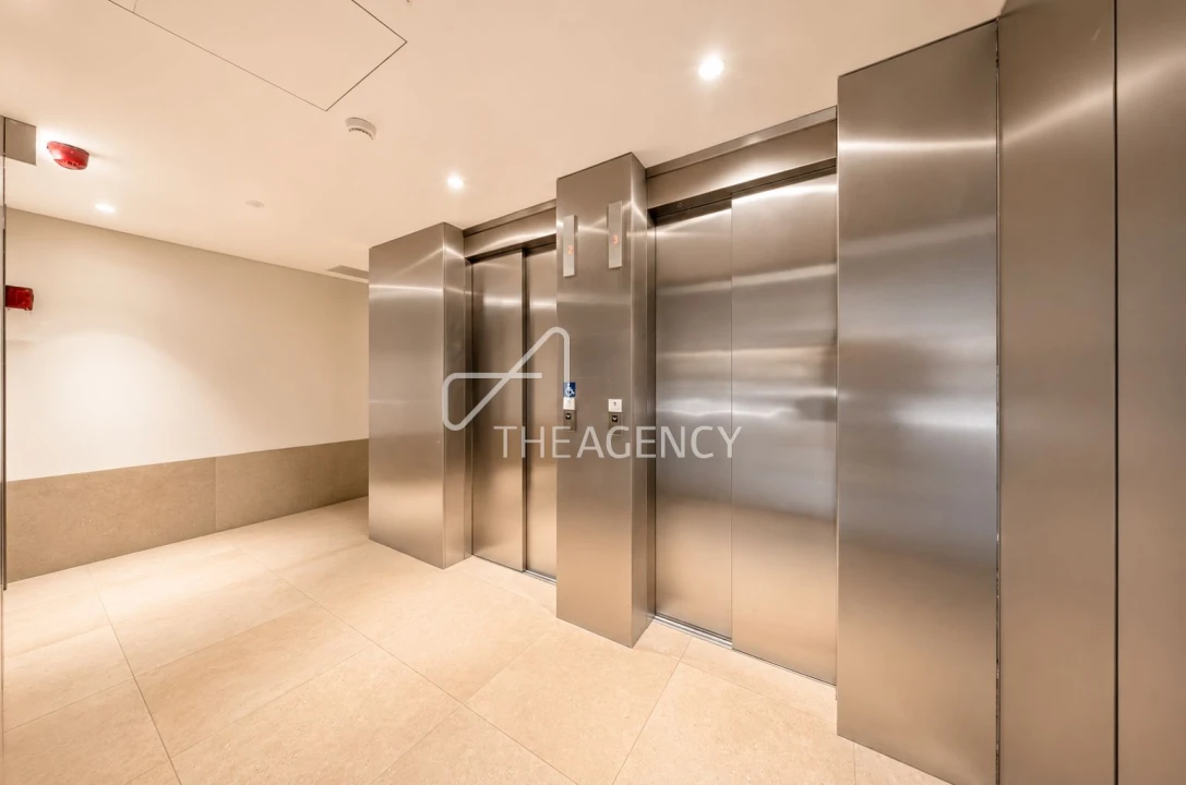 Apartamento T3 para Arrendamento em Avenidas Novas Foto 47