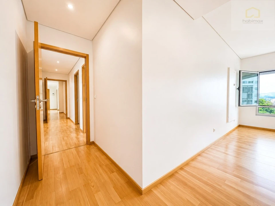 Apartamento T3 para Venda em Ponta Delgada (São Pedro) Foto 12