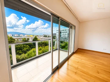 Apartamento T3 para Venda em Ponta Delgada (São Pedro)