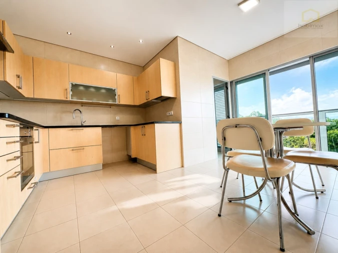Apartamento T3 para Venda em Ponta Delgada (São Pedro) Foto 5