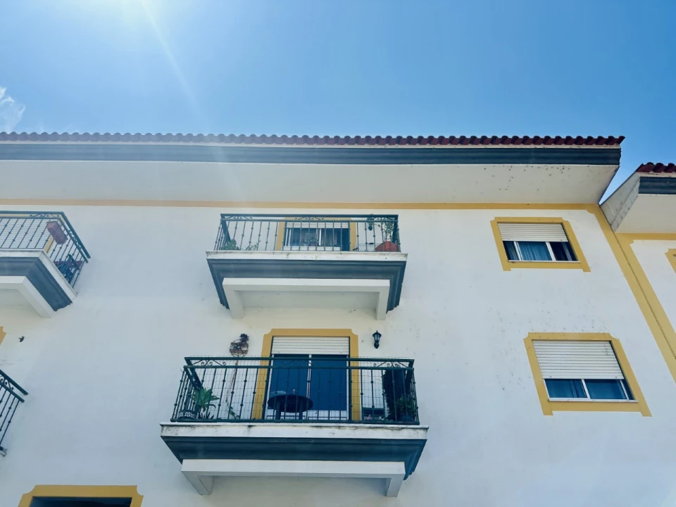 Apartamento T3 para Venda em Pego Foto 1