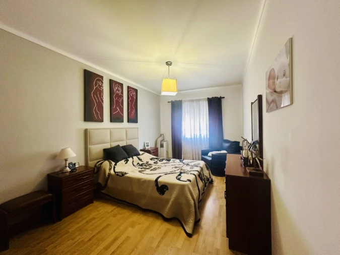 Apartamento T3 para Venda em Pego Foto 5