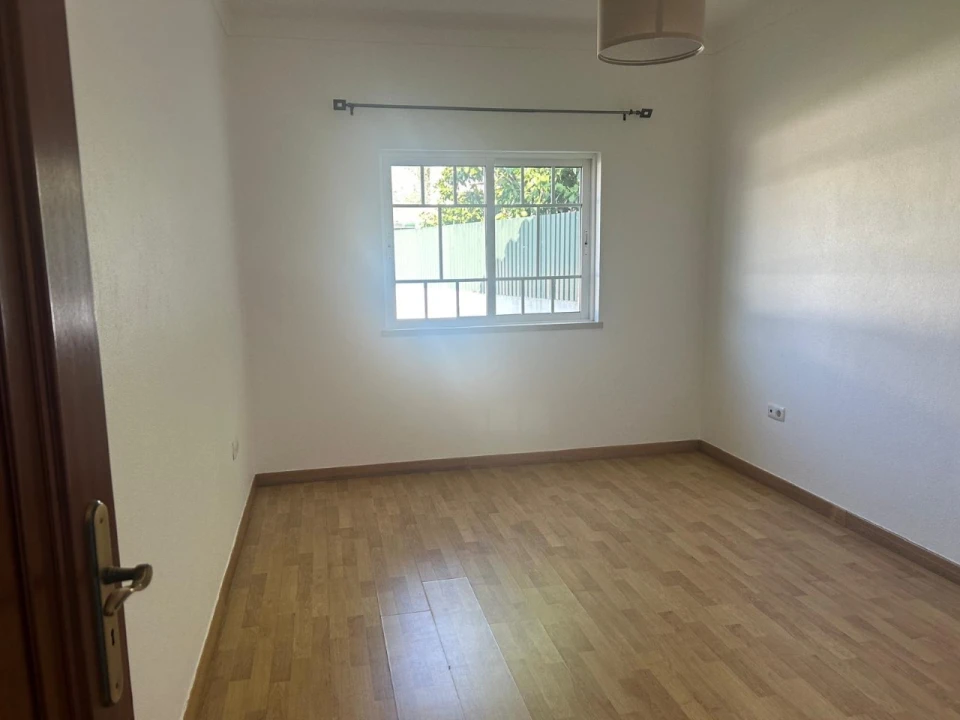 Moradia T4 para Venda em Pego Foto 10