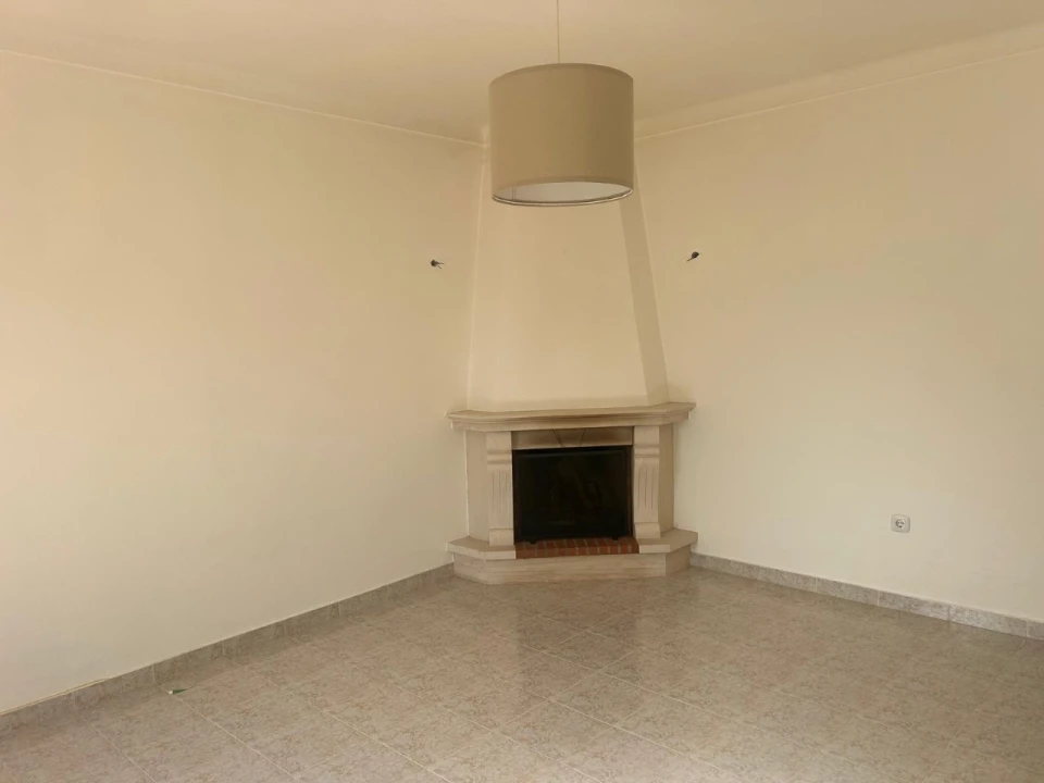 Moradia T4 para Venda em Pego Foto 16
