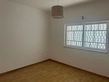 Moradia T4 para Venda em Pego