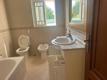 Moradia T4 para Venda em Pego