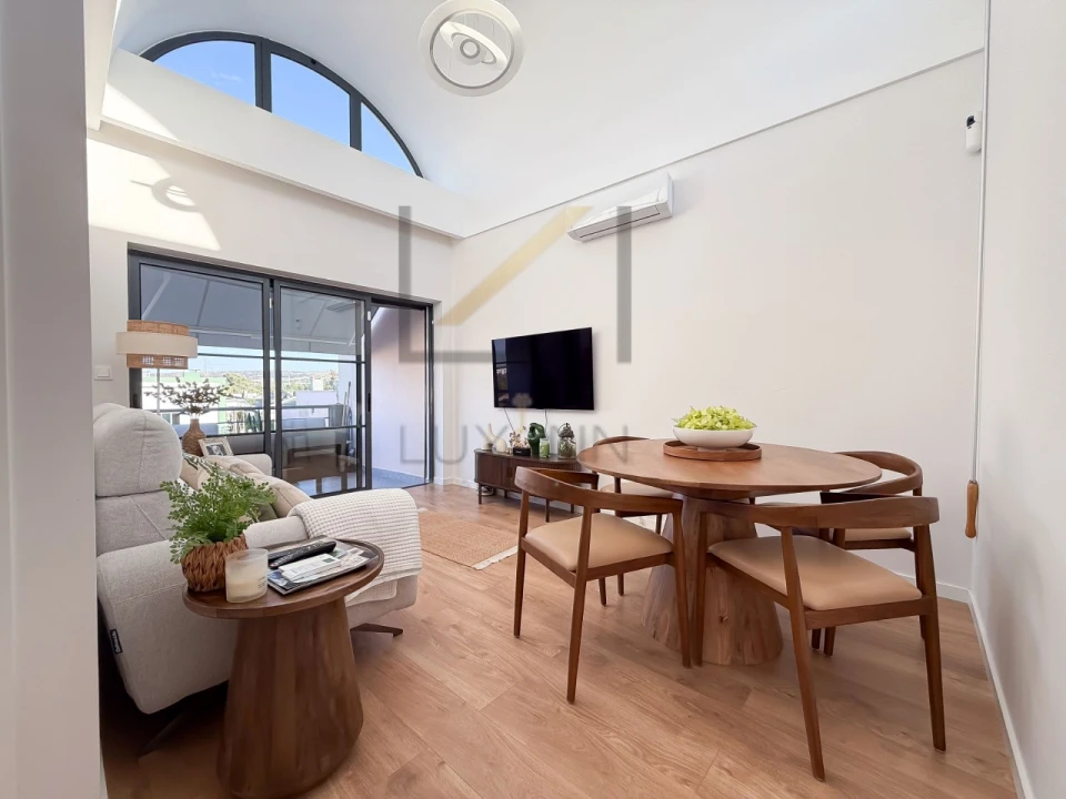 Apartamento T1 para Venda em Quinta do Anjo Foto 9